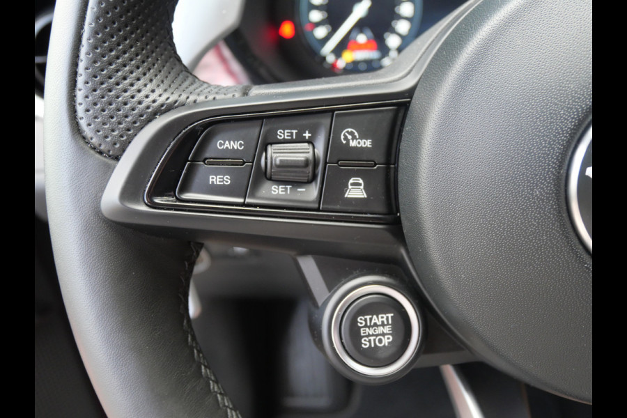 Alfa Romeo Tonale 1.5T Hybrid EDIZIONE SPECIALE | A.C.C | H/K | LEER | CAMERA | 160 PK | 1e EIG!!