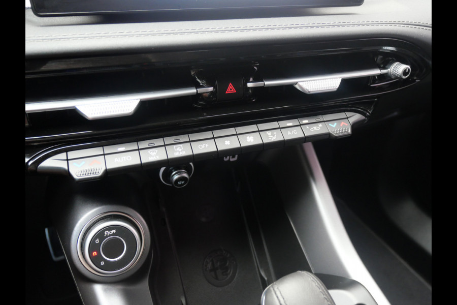 Alfa Romeo Tonale 1.5T Hybrid EDIZIONE SPECIALE | A.C.C | H/K | LEER | CAMERA | 160 PK | 1e EIG!!