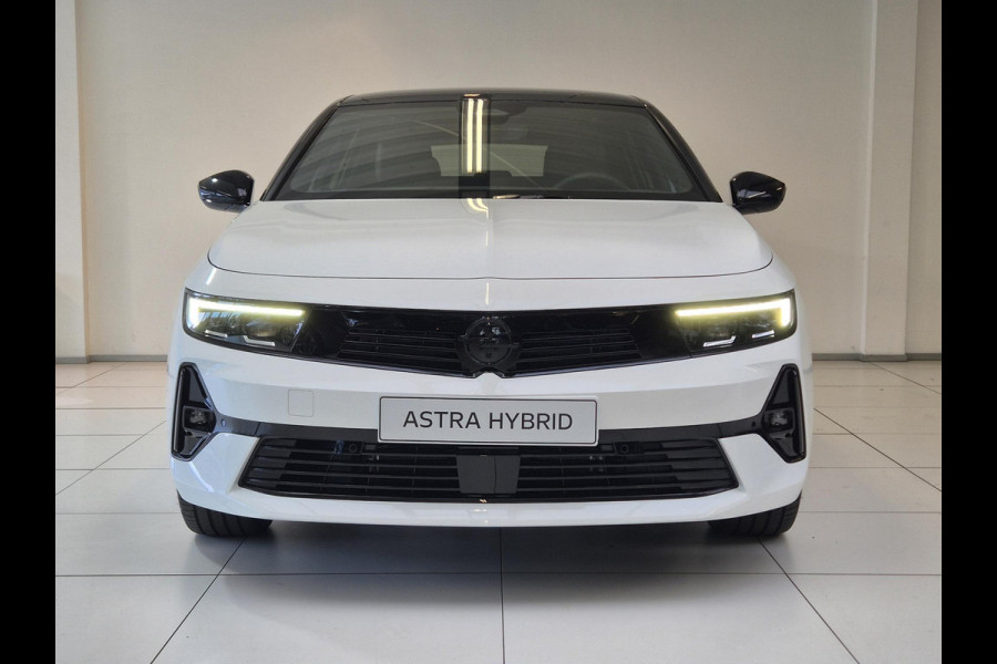 Opel Astra Sports Tourer 1.2 Turbo Hybrid Ultimate Automaat | Navigatie | Head-up Display | Keyless Entry | AGR Comfortstoelen |