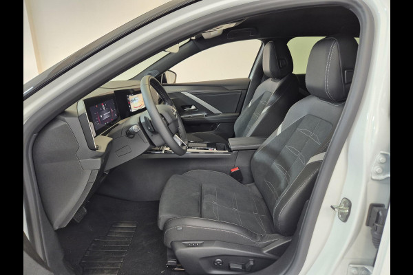 Opel Astra Sports Tourer 1.2 Turbo Hybrid Ultimate Automaat | Navigatie | Head-up Display | Keyless Entry | AGR Comfortstoelen |