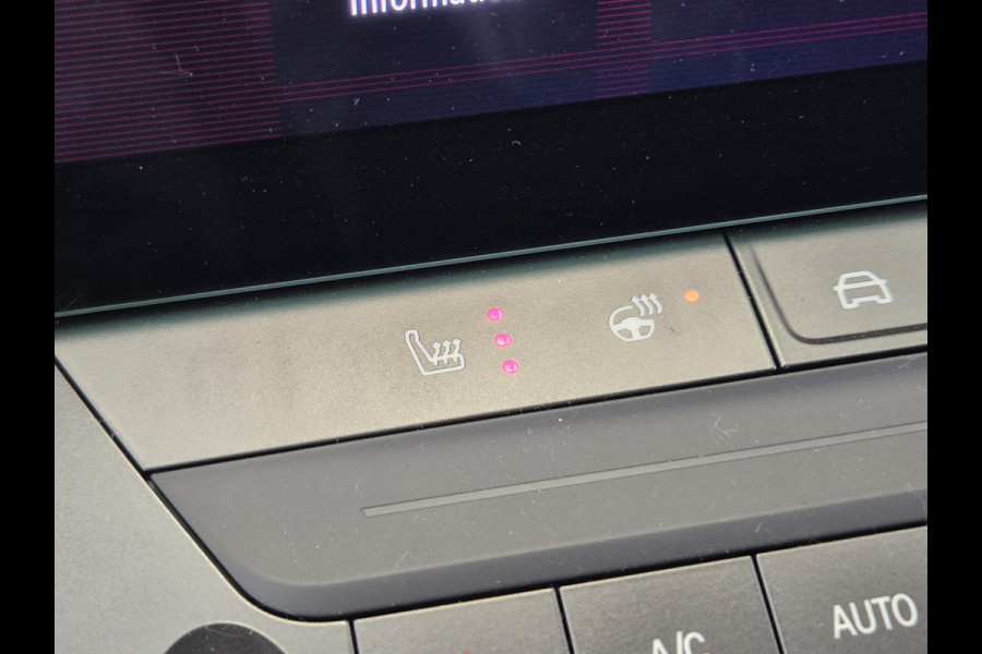 Opel Astra Sports Tourer 1.2 Turbo Hybrid Ultimate Automaat | Navigatie | Head-up Display | Keyless Entry | AGR Comfortstoelen |