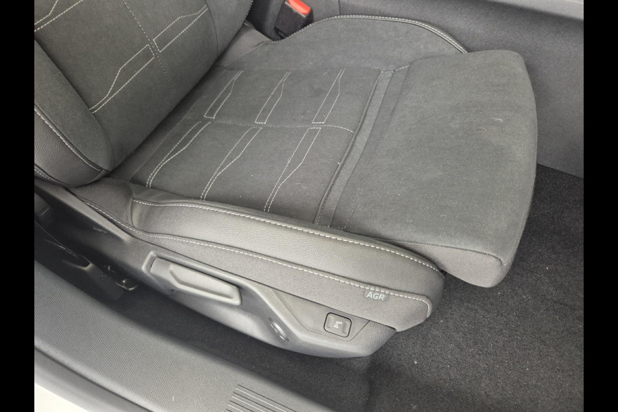 Opel Astra Sports Tourer 1.2 Turbo Hybrid Ultimate Automaat | Navigatie | Head-up Display | Keyless Entry | AGR Comfortstoelen |