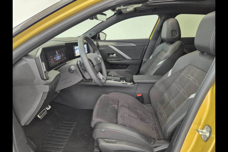 Opel Astra 1.2 Turbo Hybrid Ultimate Automaat | Head-up Display | Panoramisch Schuif/Kanteldak | Navigatie | Keyless Entry | AGR Comfortstoelen |