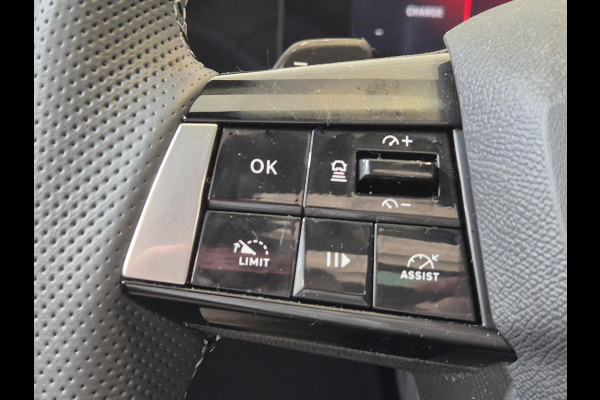 Opel Astra 1.2 Turbo Hybrid Ultimate Automaat | Head-up Display | Panoramisch Schuif/Kanteldak | Navigatie | Keyless Entry | AGR Comfortstoelen |