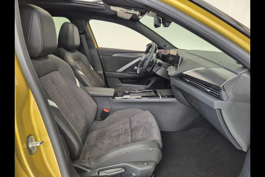 Opel Astra 1.2 Turbo Hybrid Ultimate Automaat | Head-up Display | Panoramisch Schuif/Kanteldak | Navigatie | Keyless Entry | AGR Comfortstoelen |