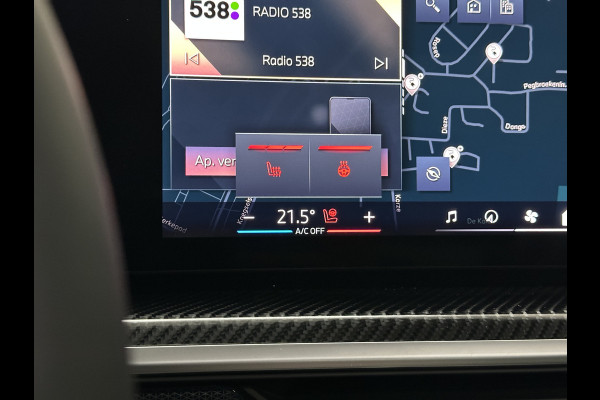 BMW X5 50e M-Sport Pro | 360 Camera | ACC | Panorama | Carbon | Head-Up | Trekhaak | Harman-Kardon | Memory | 22 inch | Comfortstoelen | Stoelverwarming V+A | Keyless-Entry | M-Gordels | Iconic-Glow | Stuurverwarming | ISO-Glas | Luchtvering | Zonwering | Carplay |