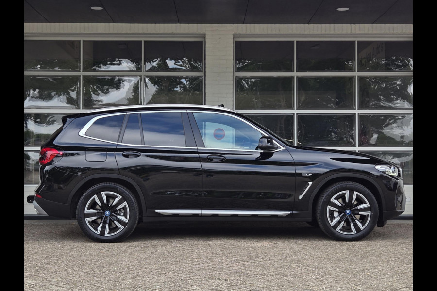 BMW X3 xDrive30e LCI | SPORTSTOELEN | LEDER | PANORAMADAK | CAMERA |