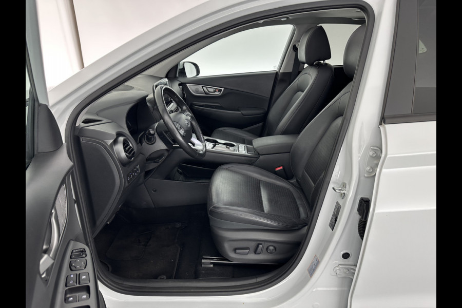 Hyundai Kona EV Premium 64 kWh (INCL-BTW) *PANO | FULL-LEATHER | KRELL-AUDIO | HEAD-UP | FULL-LED | NAVI-FULLMAP | DAB | ADAPT.CRUISE | KEYLESS | CAMERA | BLIND-SPOT | LANE-ASSIST | DIGI-COCKPIT | COMFORT-SEATS | 17''ALU*