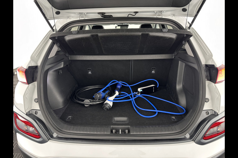 Hyundai Kona EV Premium 64 kWh (INCL-BTW) *PANO | FULL-LEATHER | KRELL-AUDIO | HEAD-UP | FULL-LED | NAVI-FULLMAP | DAB | ADAPT.CRUISE | KEYLESS | CAMERA | BLIND-SPOT | LANE-ASSIST | DIGI-COCKPIT | COMFORT-SEATS | 17''ALU*