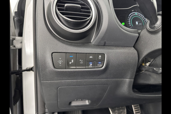 Hyundai Kona EV Premium 64 kWh (INCL-BTW) *PANO | FULL-LEATHER | KRELL-AUDIO | HEAD-UP | FULL-LED | NAVI-FULLMAP | DAB | ADAPT.CRUISE | KEYLESS | CAMERA | BLIND-SPOT | LANE-ASSIST | DIGI-COCKPIT | COMFORT-SEATS | 17''ALU*