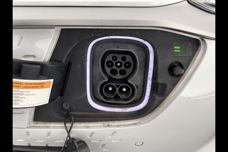 Hyundai Kona EV Premium 64 kWh (INCL-BTW) *PANO | FULL-LEATHER | KRELL-AUDIO | HEAD-UP | FULL-LED | NAVI-FULLMAP | DAB | ADAPT.CRUISE | KEYLESS | CAMERA | BLIND-SPOT | LANE-ASSIST | DIGI-COCKPIT | COMFORT-SEATS | 17''ALU*