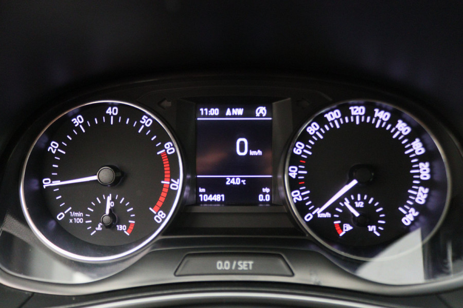 Škoda Fabia Combi 1.0 TSI Clever Climate, Cruise, Verwarmde Stoelen, Bluetooth, Navigatie, DAB, PDC, 15''
