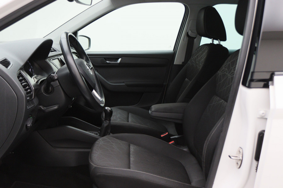 Škoda Fabia Combi 1.0 TSI Clever Climate, Cruise, Verwarmde Stoelen, Bluetooth, Navigatie, DAB, PDC, 15''