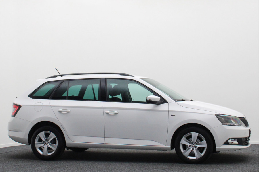Škoda Fabia Combi 1.0 TSI Clever Climate, Cruise, Verwarmde Stoelen, Bluetooth, Navigatie, DAB, PDC, 15''