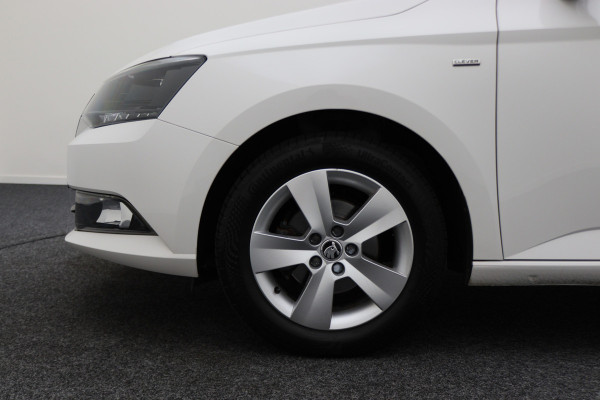 Škoda Fabia Combi 1.0 TSI Clever Climate, Cruise, Verwarmde Stoelen, Bluetooth, Navigatie, DAB, PDC, 15''