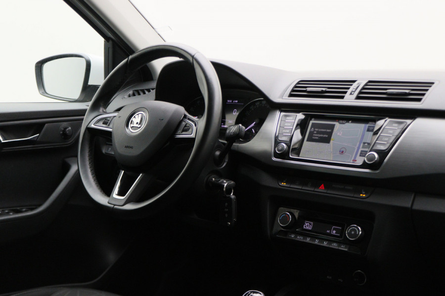Škoda Fabia Combi 1.0 TSI Clever Climate, Cruise, Verwarmde Stoelen, Bluetooth, Navigatie, DAB, PDC, 15''