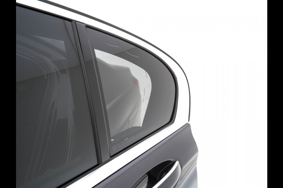 BMW 7 Serie 745e High Executive (INCL-BTW) *LASER-LED | EXCLUSIV-NAPPA-LEATHER | HEAD-UP | SOFT-CLOSE | BLIND-SPOT | MEMORY-PACK | DIGI-COCKPIT | KEYLESS | DAB+ | CAMERA | COMFORT-SEATS | AMBIENT-LIGHT | DAB | CARPLAY | 18"