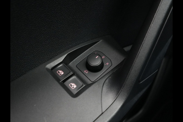 Seat Ibiza 1.0 TSI 115pk DSG Style Business Intense Navigatie Camera Clima Cruise 268