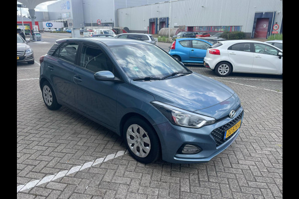 Hyundai i20 1.0 T-GDI Comfort / camera /