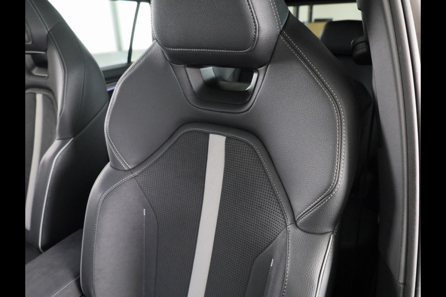 Škoda Kodiaq Sportline Business 1.5 TSI PHEV 204pk | Panoramadak | Trekhaak | 20 inch | Canton Sound System | Comfort pakket