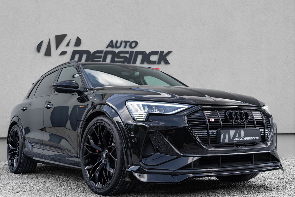 Audi e-tron S Quattro 371kW / Luchtvering/ Standkachel/ Adaptive Cruise Control/ Trekhaak/ Panoramadak/ 371kW (504PK) Audi e-tron S Quattro 371kW / Luchtvering/ Standkachel/ Adaptive Cruise Control/ Trekhaak/ Panoramadak/ 371kW (504PK)