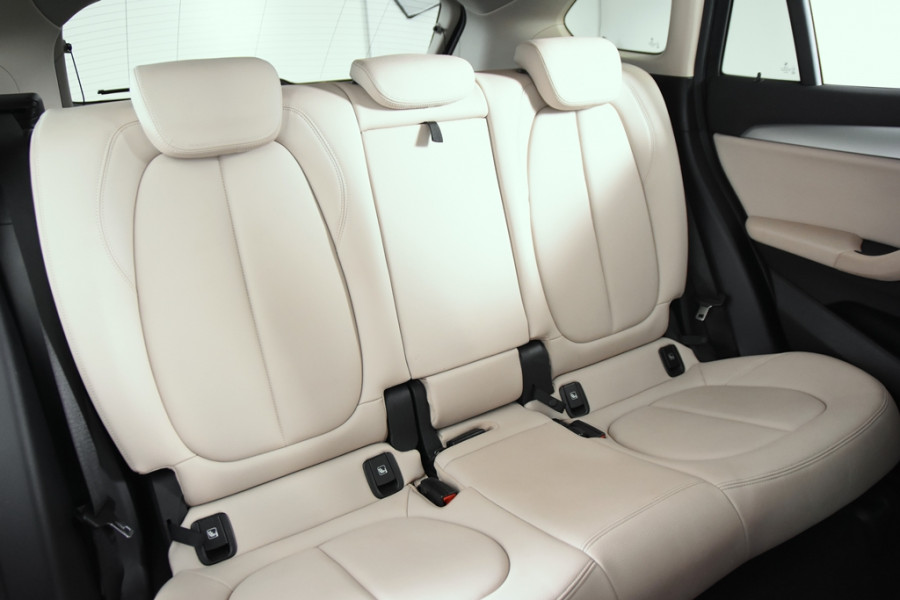 BMW X1 sDrive16d *1ste Eigenaar*Leer*Navigatie*Parkassist*
