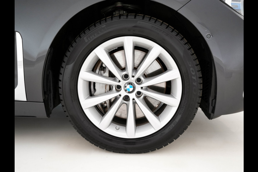 BMW 7 Serie 745e High Executive (INCL-BTW) *LASER-LED | EXCLUSIV-NAPPA-LEATHER | HEAD-UP | SOFT-CLOSE | BLIND-SPOT | MEMORY-PACK | DIGI-COCKPIT | KEYLESS | DAB+ | CAMERA | COMFORT-SEATS | AMBIENT-LIGHT | DAB | CARPLAY | 18"