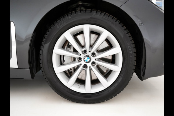 BMW 7 Serie 745e High Executive (INCL-BTW) *LASER-LED | EXCLUSIV-NAPPA-LEATHER | HEAD-UP | SOFT-CLOSE | BLIND-SPOT | MEMORY-PACK | DIGI-COCKPIT | KEYLESS | DAB+ | CAMERA | COMFORT-SEATS | AMBIENT-LIGHT | DAB | CARPLAY | 18"