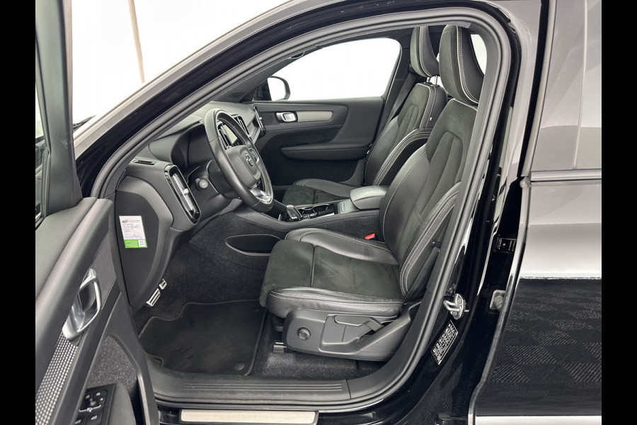 Volvo XC40 Recharge P8 AWD R-Design [ 3-Fase ] (INCL-BTW) *DIGI-COCKPIT | FULL-LED | PREMIUM-AUDIO | DAB | APP.CONNECT | BLIND-SPOT | NAVI-FULLMAP | ALCANTARA-LEATHER | ECC | PDC | SPORT-SEATS | 19''ALU *