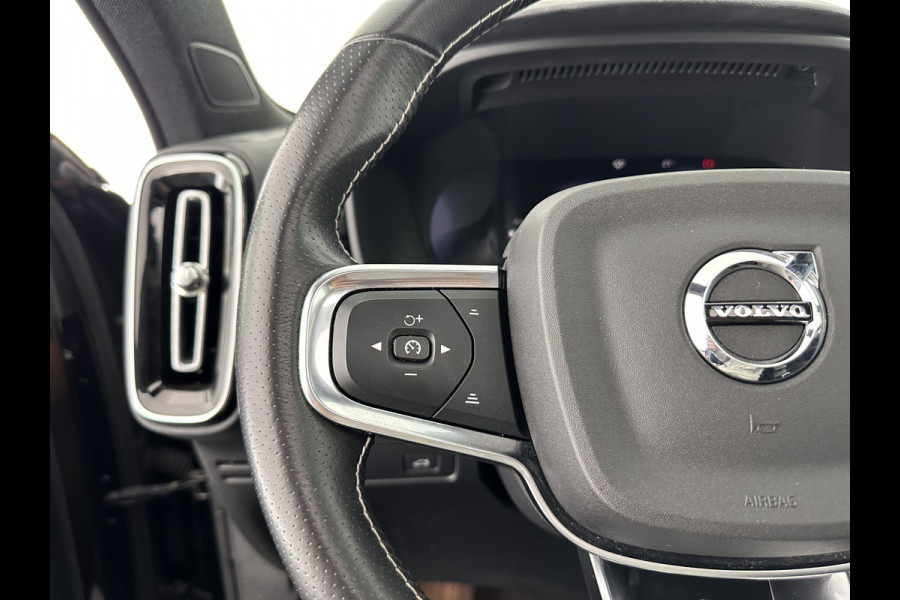 Volvo XC40 Recharge P8 AWD R-Design [ 3-Fase ] (INCL-BTW) *DIGI-COCKPIT | FULL-LED | PREMIUM-AUDIO | DAB | APP.CONNECT | BLIND-SPOT | NAVI-FULLMAP | ALCANTARA-LEATHER | ECC | PDC | SPORT-SEATS | 19''ALU *