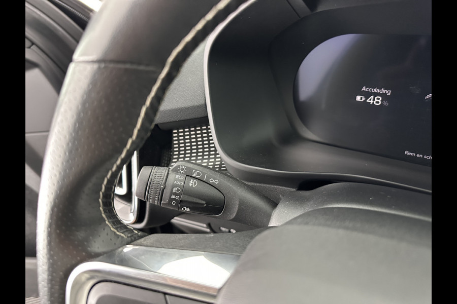 Volvo XC40 Recharge P8 AWD R-Design [ 3-Fase ] (INCL-BTW) *DIGI-COCKPIT | FULL-LED | PREMIUM-AUDIO | DAB | APP.CONNECT | BLIND-SPOT | NAVI-FULLMAP | ALCANTARA-LEATHER | ECC | PDC | SPORT-SEATS | 19''ALU *