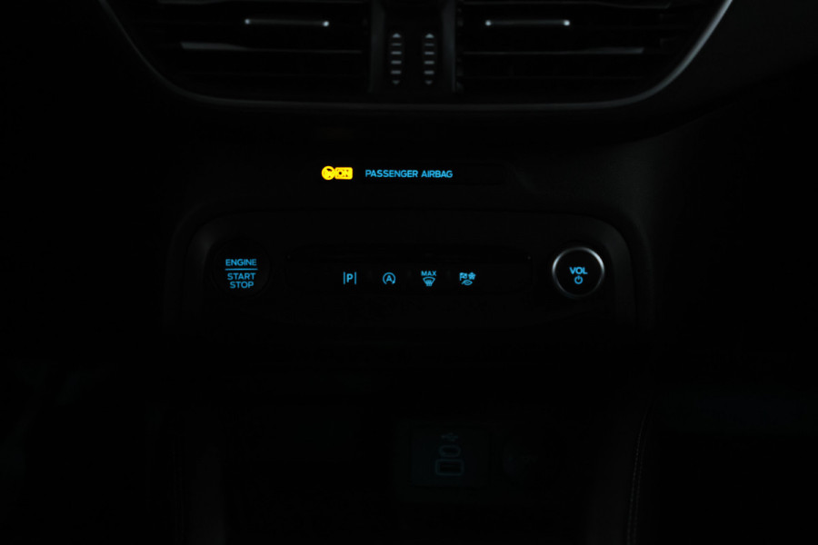 Ford FOCUS Wagon 1.5 EcoBlue Titanium X Automaat, Nieuw model!, Trekhaak,