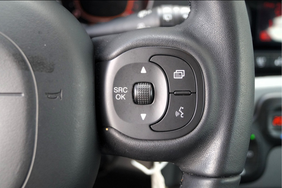 Fiat Panda 1.2 Lounge | Climate control | Bluetooth | Lm velgen
