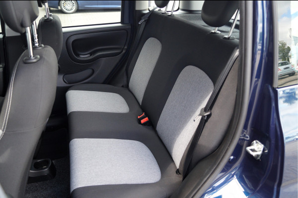 Fiat Panda 1.2 Lounge | Climate control | Bluetooth | Lm velgen