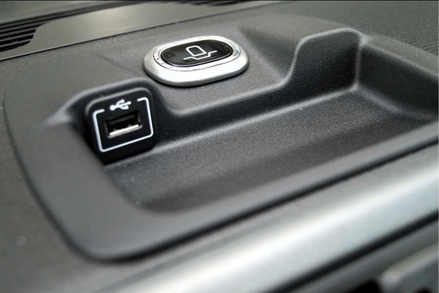 Fiat Panda 1.2 Lounge | Climate control | Bluetooth | Lm velgen