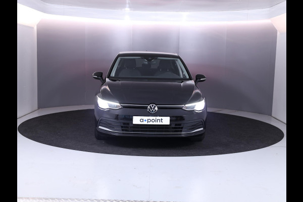Volkswagen Golf 1.5 eTSI Life Active 130 pk Automaat (DSG) | Navigatie | Parkeersensoren | Achteruitrijcamera | Stoelverwarming | LED koplampen |
