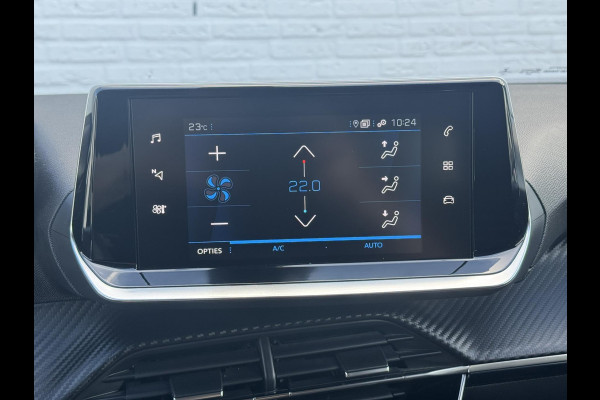 Peugeot 2008 1.2 PureTech Style Trekhaak Camera Led Cruise Clima Carplay Navigatie