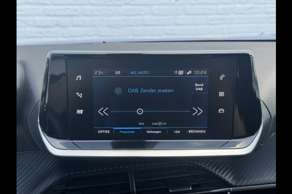 Peugeot 2008 1.2 PureTech Style Trekhaak Camera Led Cruise Clima Carplay Navigatie