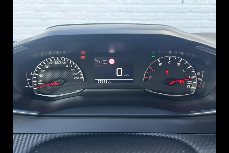 Peugeot 2008 1.2 PureTech Style Trekhaak Camera Led Cruise Clima Carplay Navigatie