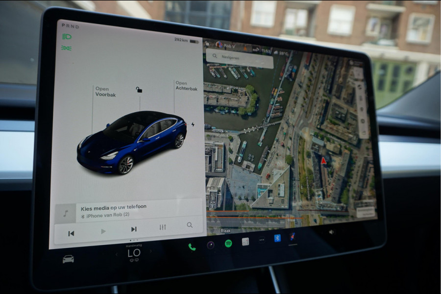 Tesla Model 3 Performance AWD 75 kWh Long Range | Liefhebbersconditie | 464pk | Origineel Nederlands Dealer onderhouden | Carbon Spoiler | Premium Audio | 20inch