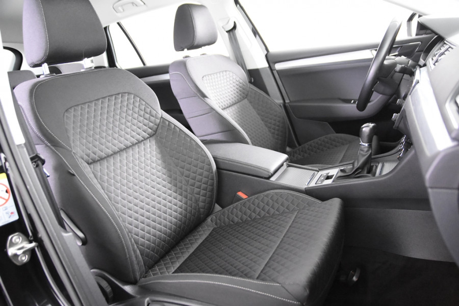 Škoda Superb Combi 1.5 TSI ACT Ambition Business *1ste Eigenaar*Navigatie*Parkassist*
