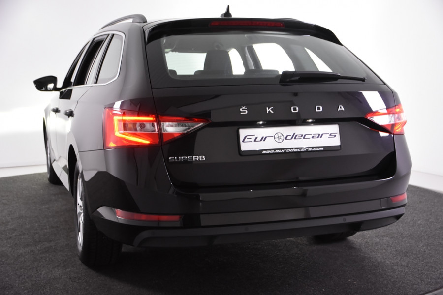 Škoda Superb Combi 1.5 TSI ACT Ambition Business *1ste Eigenaar*Navigatie*Parkassist*
