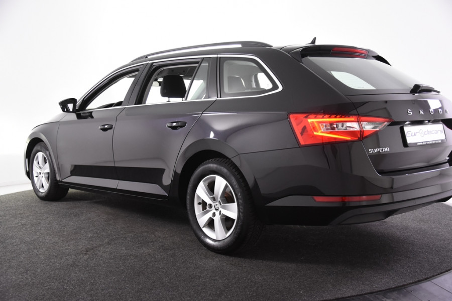 Škoda Superb Combi 1.5 TSI ACT Ambition Business *1ste Eigenaar*Navigatie*Parkassist*