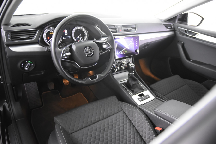 Škoda Superb Combi 1.5 TSI ACT Ambition Business *1ste Eigenaar*Navigatie*Parkassist*