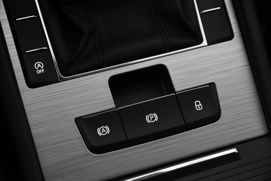 Škoda Superb Combi 1.5 TSI ACT Ambition Business *1ste Eigenaar*Navigatie*Parkassist*