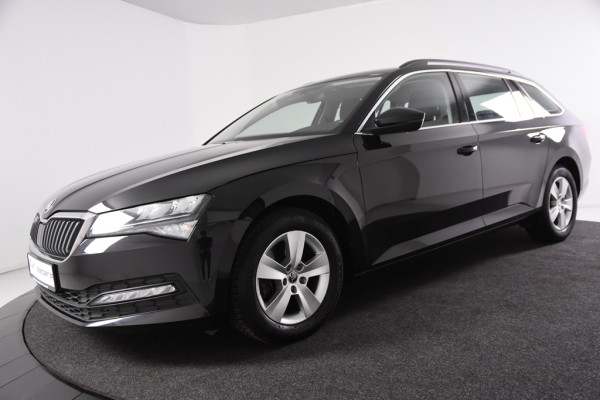 Škoda Superb Combi 1.5 TSI ACT Ambition Business *1ste Eigenaar*Navigatie*Parkassist*