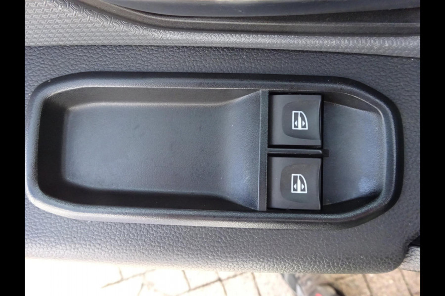 Renault Express 1.5 dCi 75 Comfort + AIRCO GROOT NAVI SCHERM SCHUIFDEUR CRUISE CONTROL