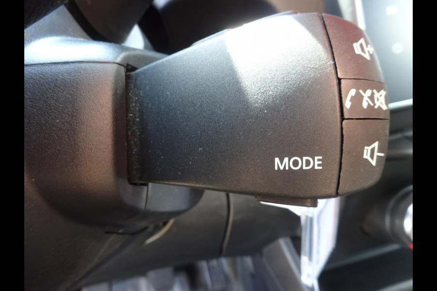 Renault Express 1.5 dCi 75 Comfort + AIRCO GROOT NAVI SCHERM SCHUIFDEUR CRUISE CONTROL