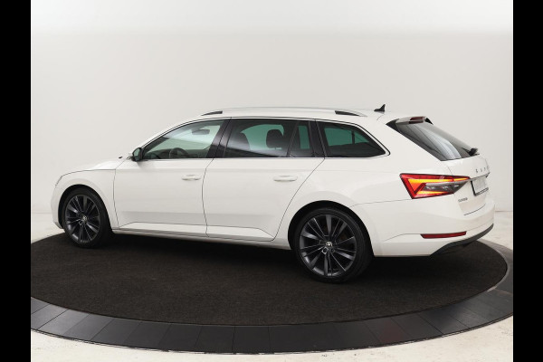 Škoda Superb 1.4 TSI iV Business Edition | Stoelverwarming | Carplay | Carplay | Virtual Cockpit | Navigatie | Parkeerhulp | Full LED | PHEV