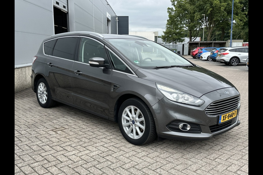 Ford S-Max 1.5 TITANTIUM, TREKHAAK, 7 PERSOONS, WINTER PACK, NAVIGATIE,